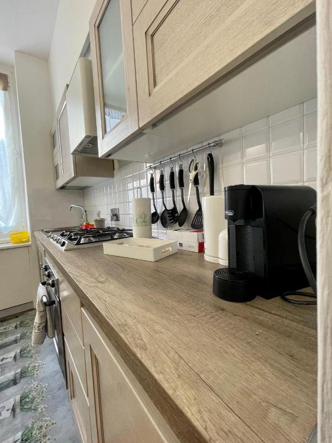 Affittacamere E Appartamenti - Rent Rooms And Apartments Le Camere Nel Corso - Adults Only لا سبيتسْيا المظهر الخارجي الصورة