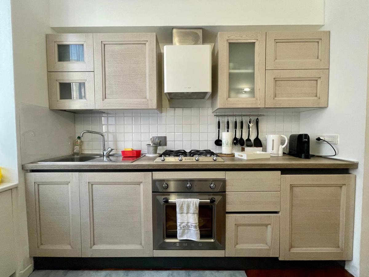 Affittacamere E Appartamenti - Rent Rooms And Apartments Le Camere Nel Corso - Adults Only لا سبيتسْيا المظهر الخارجي الصورة