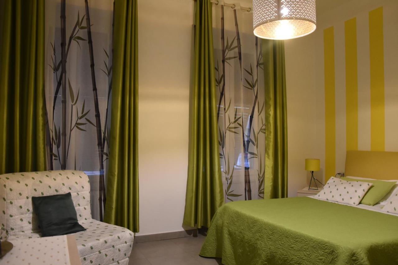 Affittacamere E Appartamenti - Rent Rooms And Apartments Le Camere Nel Corso - Adults Only لا سبيتسْيا المظهر الخارجي الصورة